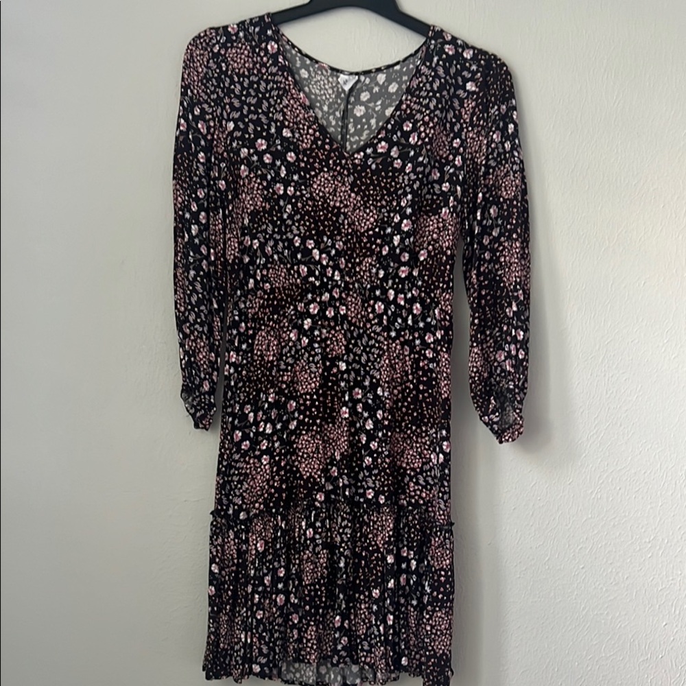 Melrose and Market Pink and White Sundress with V-Neck and Bishop Sleeves